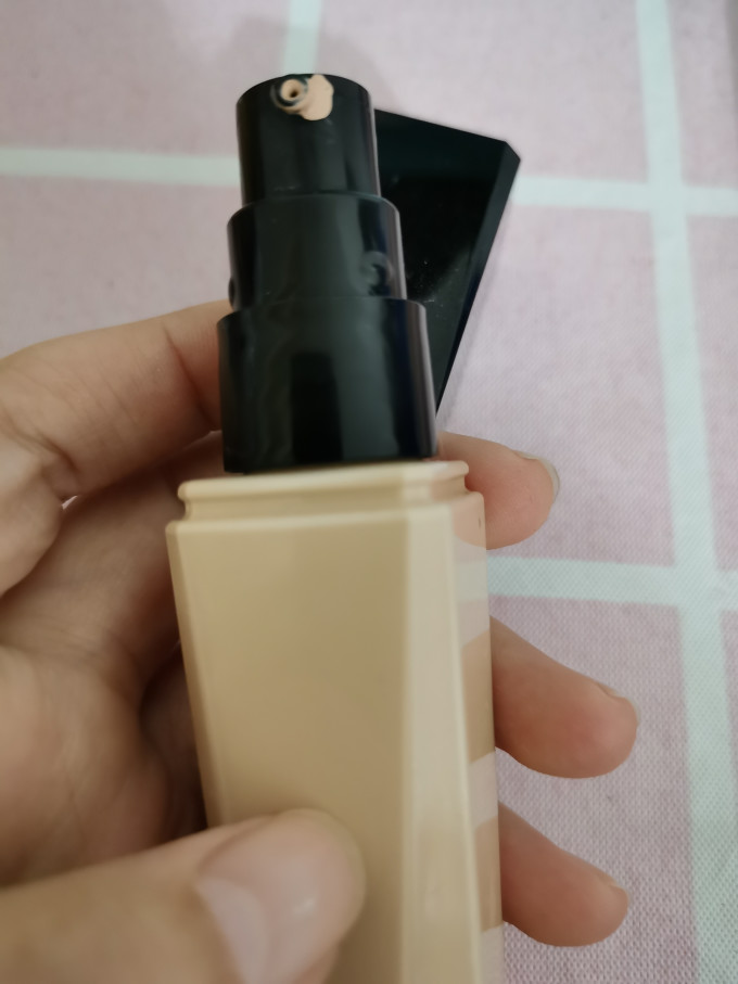 凯朵粉底液