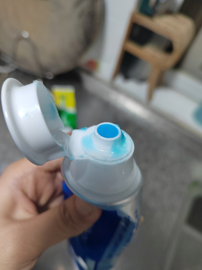 佳洁士牙膏
