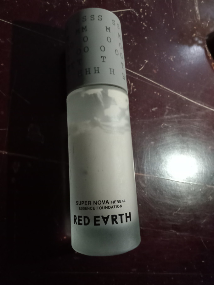 红地球粉底液