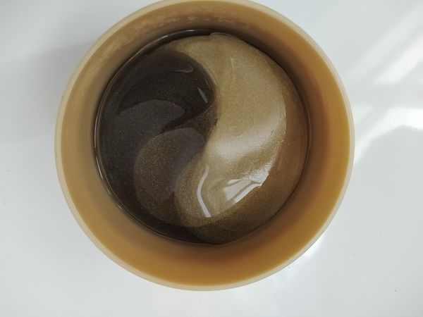 鱼子酱多肽黑金眼膜
