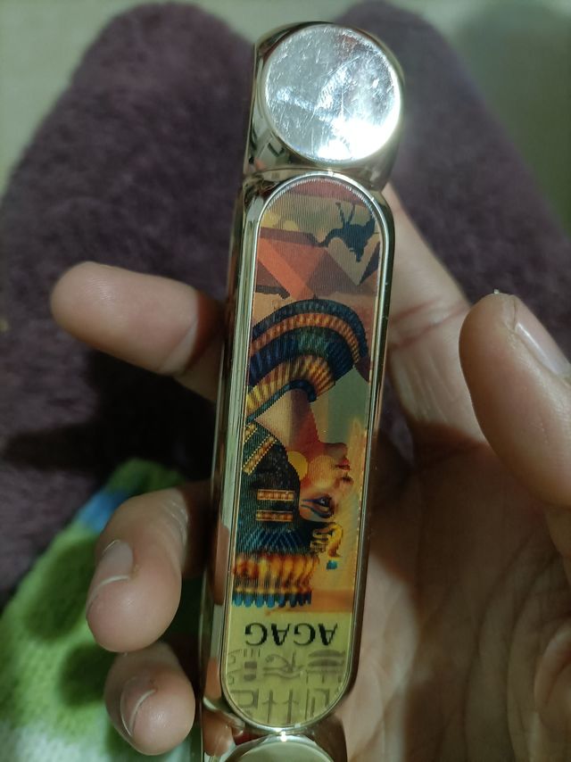 非常持久而且不沾杯的六色口红