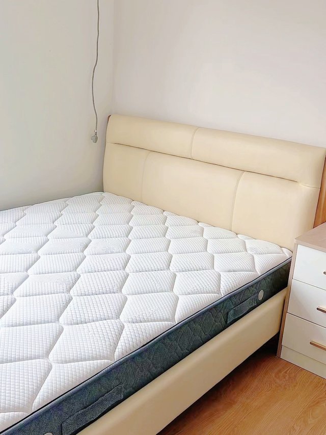 这次家里硬装结束后，软装就是奔着慕斯来的