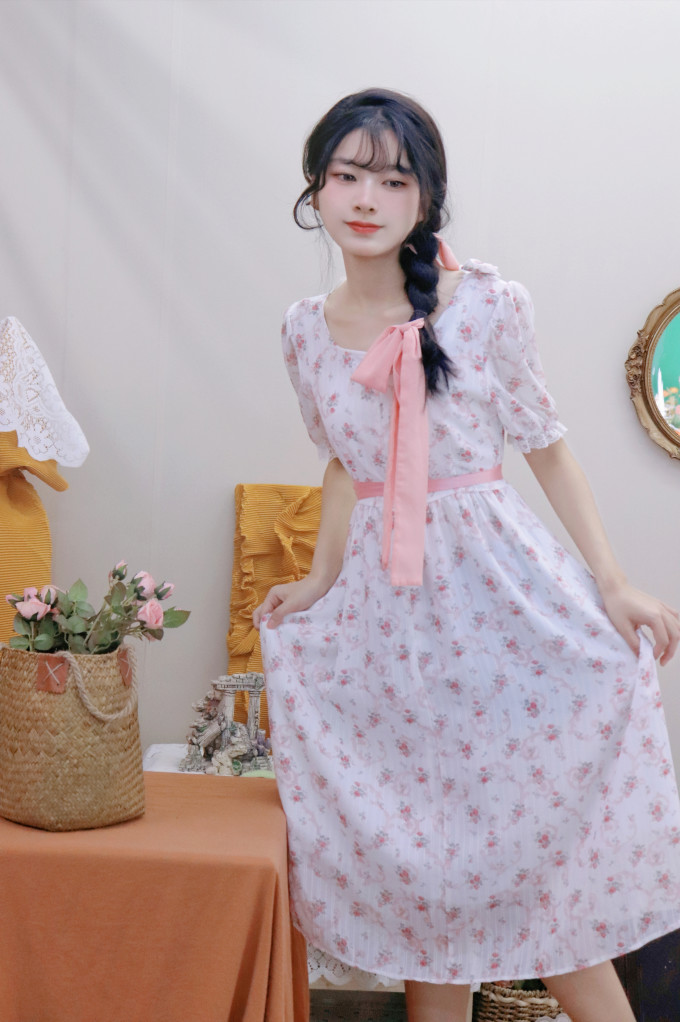 裙装