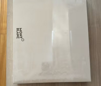 包装精致手感好低调有内涵的腰带本册套装