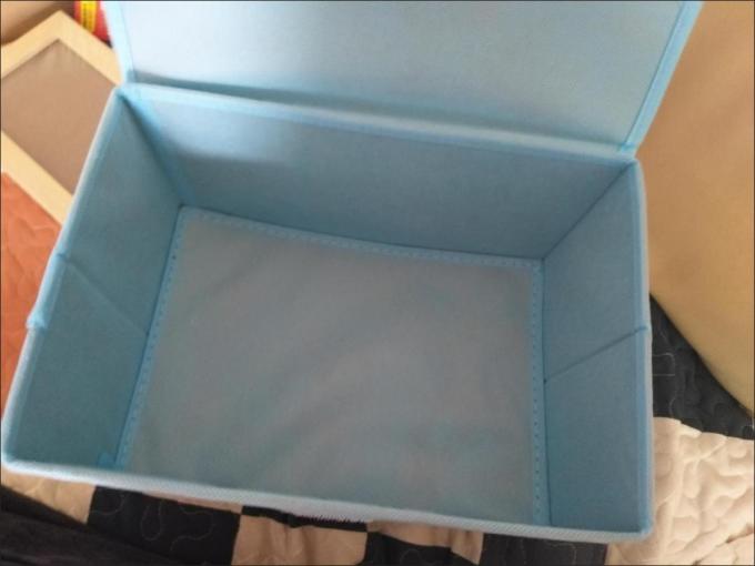收纳箱