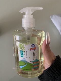 洗完以后满手都是白茶香香，好闻极了！