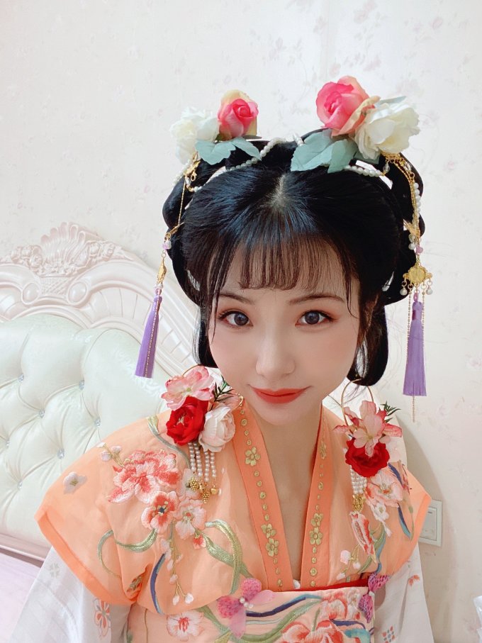 格格间发饰
