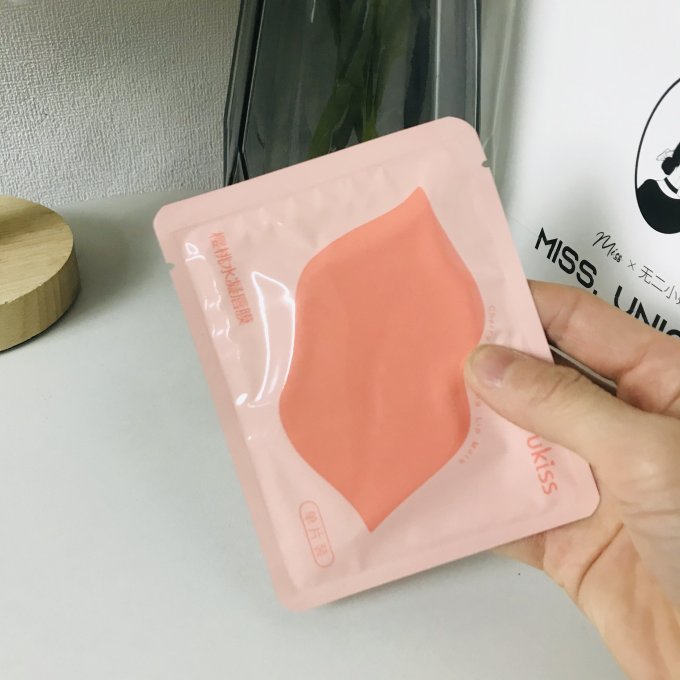 悠珂思唇部彩妆