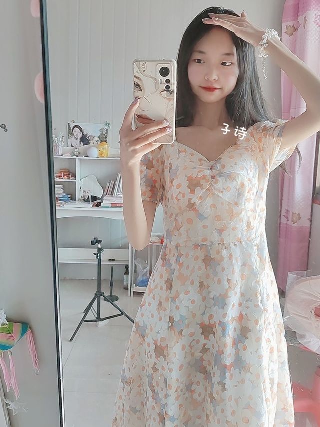 开学季穿搭/今天也是可爱诗诗子！