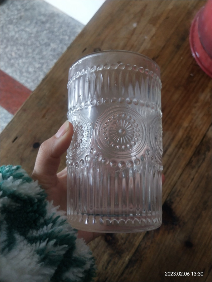 玻璃杯
