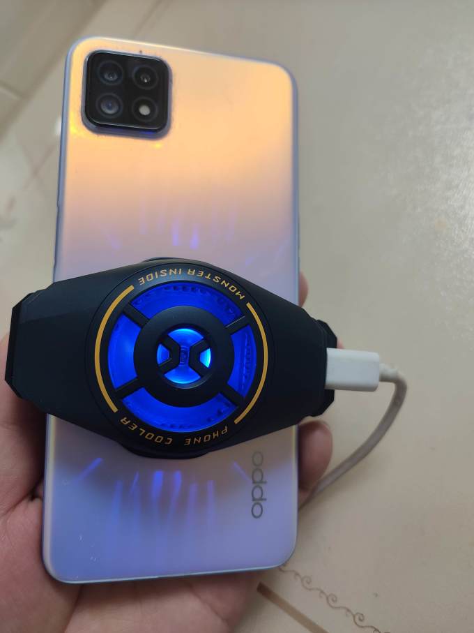 极风散热器