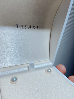 小情人的情人节礼物- TASAKI珍珠耳钉