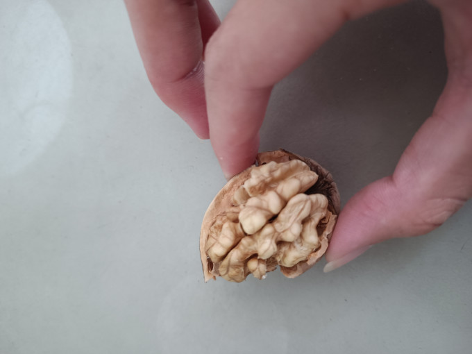 良品铺子核桃