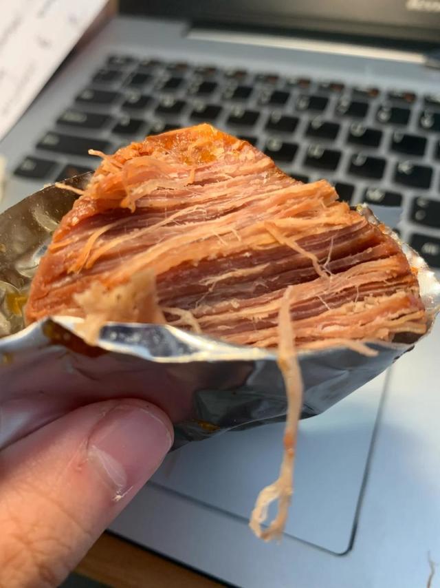 pxx满足我大口牛肉的快乐！