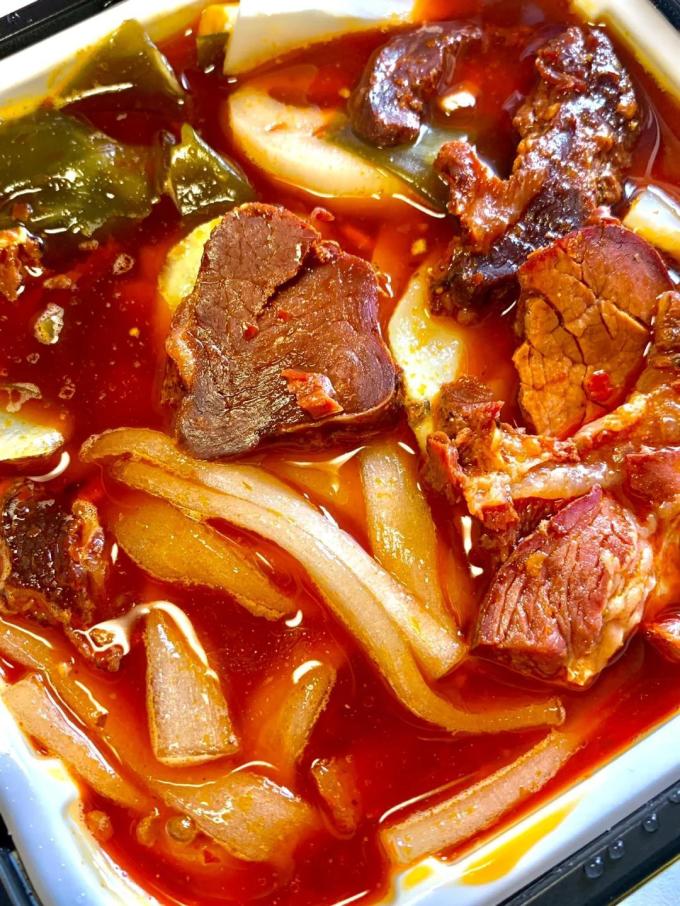 老马路自热食品
