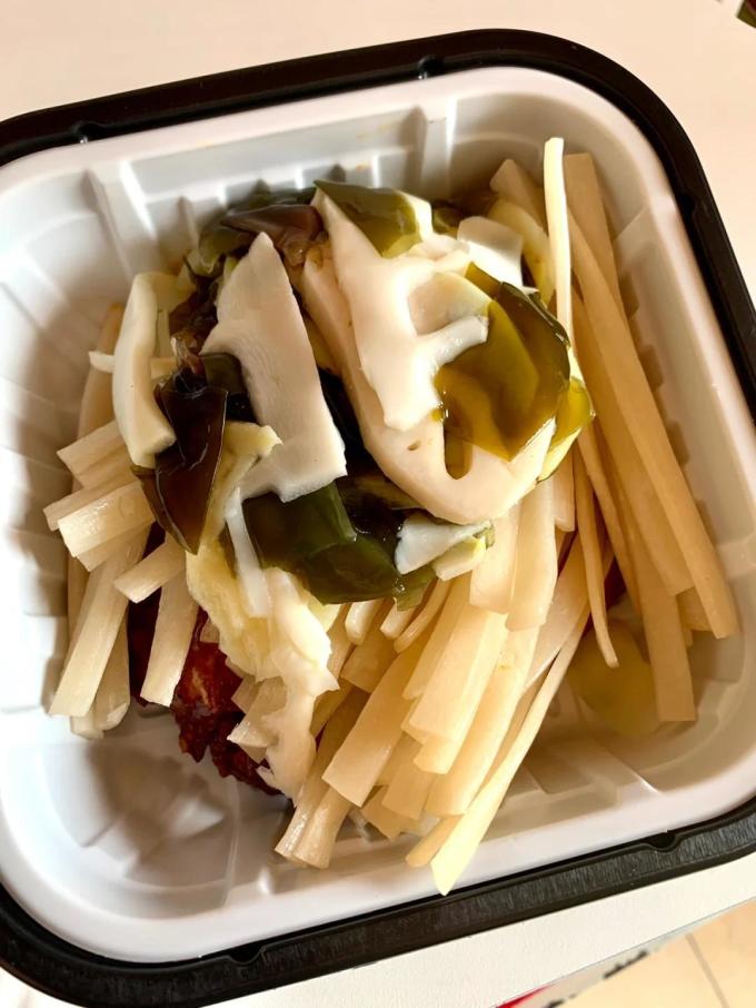 老马路自热食品