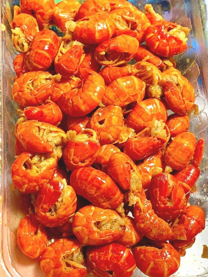 周黑鸭虾类