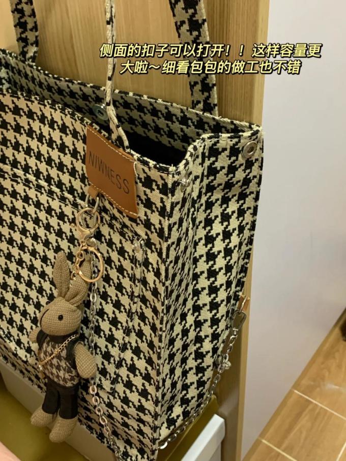 女士单肩包