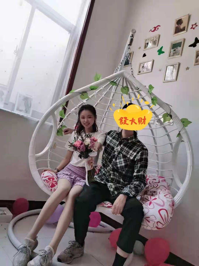 运动短裙