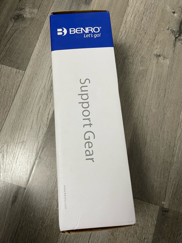 百诺的架子做工很好,第一次收货的时候有点