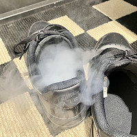 除臭喷雾让男朋友臭鞋终于香气飘飘的！