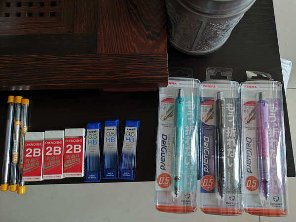 好用，孩子喜欢，流畅不划纸。感谢店家送的