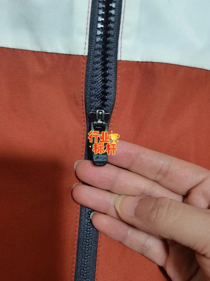 李宁男外套