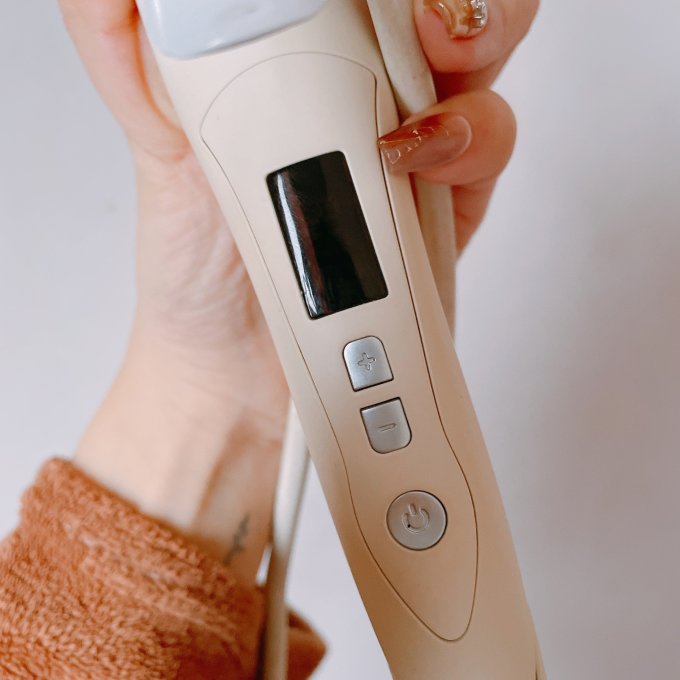 美发造型器
