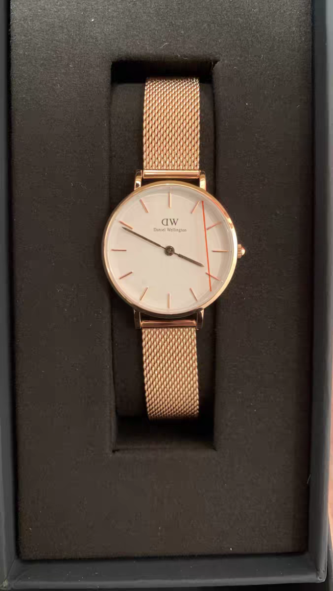 丹尼尔惠灵顿女款石英表怎么样 dw petite系列优雅流金石英女表_什么