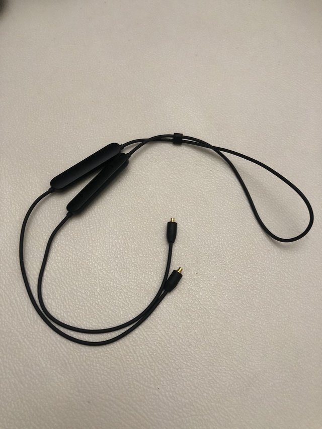 原来耳机还能换电线