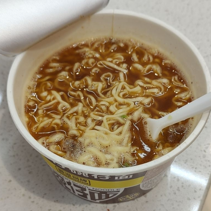 公仔方便速食
