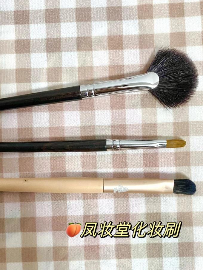 奈斯高光修容