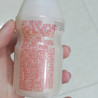 好喝又好玩的优乐多乳酸菌牛奶