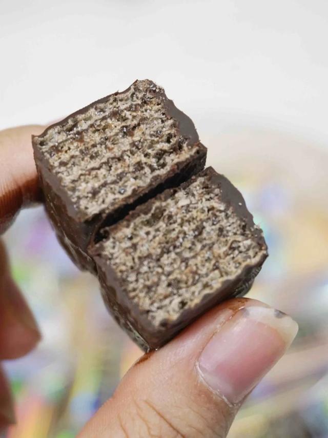 无限回购的巧克力威化！好吃不长胖！
