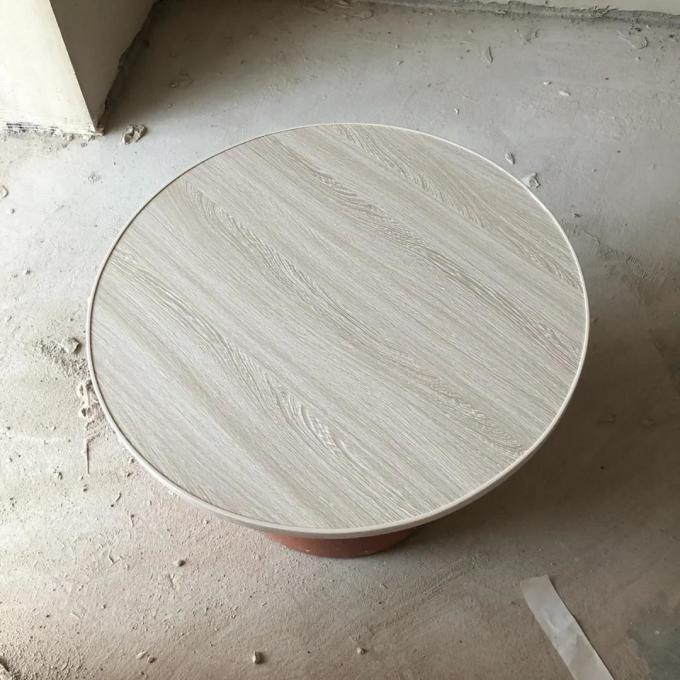 餐桌