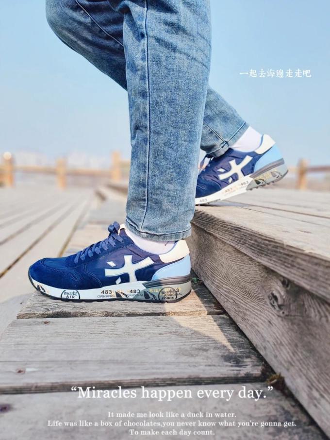 跑鞋