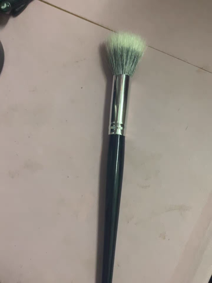 欧纪娜化妆刷
