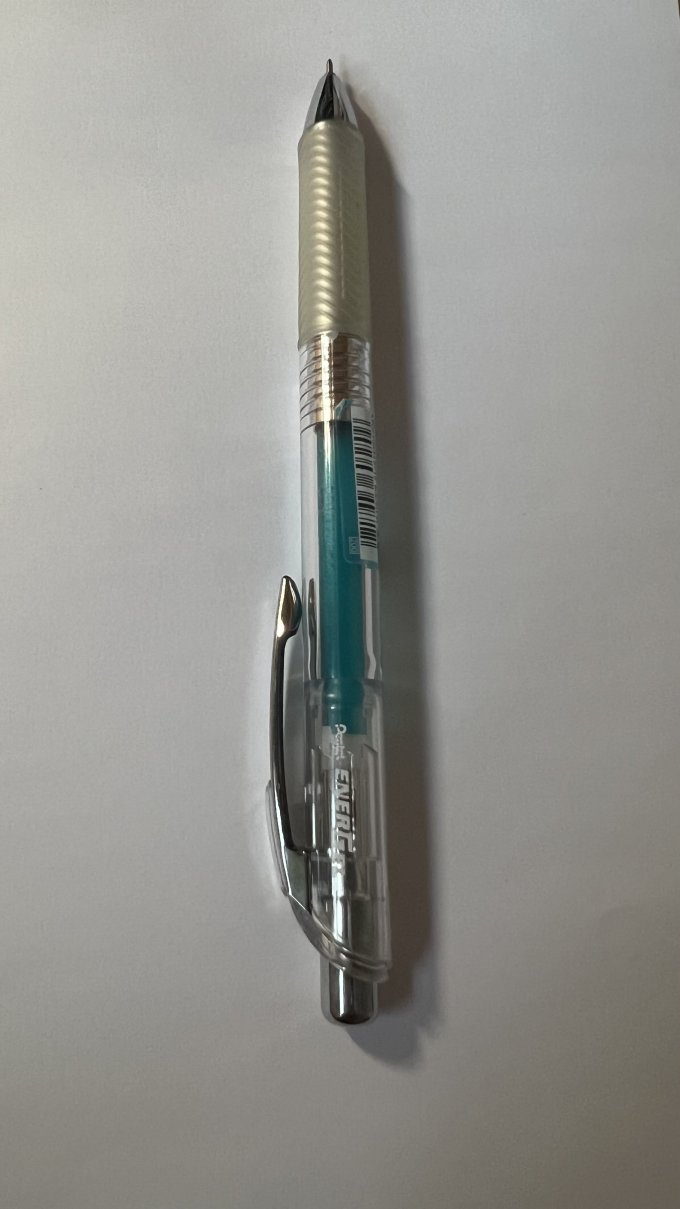 派通中性笔
