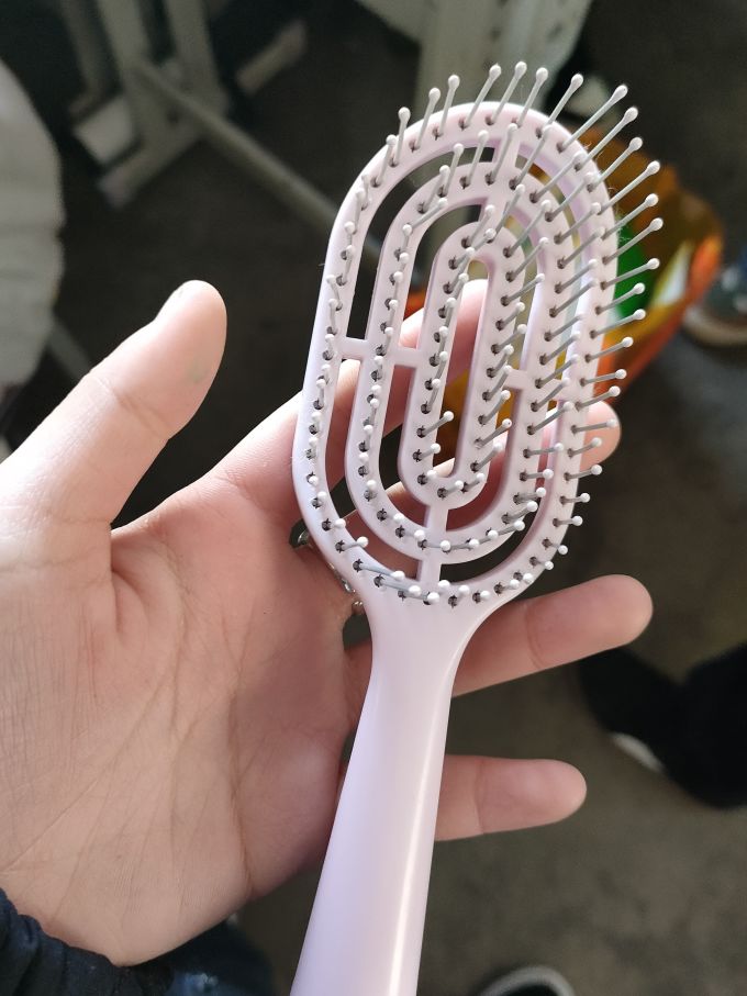 名创优品梳子