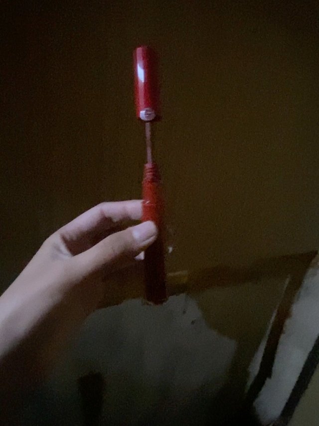 情人节只送女朋友一个口红，她会喜欢吗