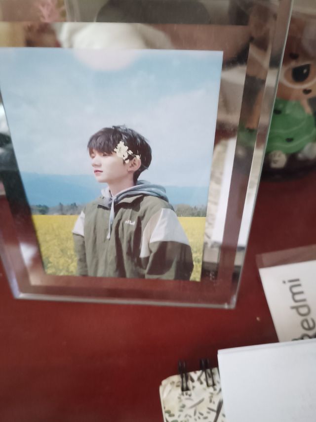 颜值超级高的玻璃相框