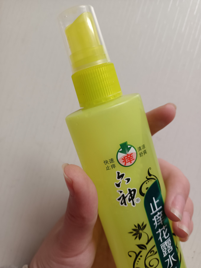 六神驱蚊花露水