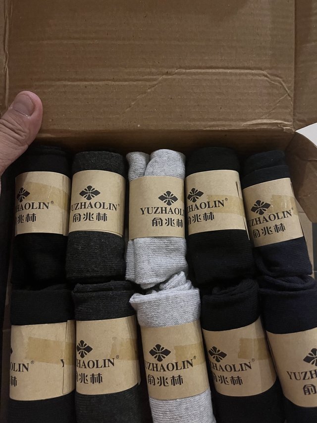 大小合适包装好看颜色低调大方