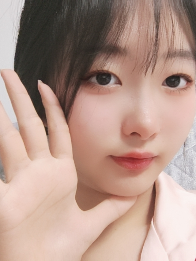 为什么我高中没有这么显白的镜面唇釉⁉️