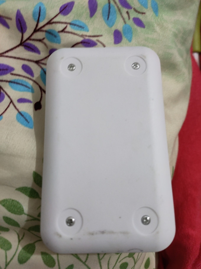 宾造手机支架