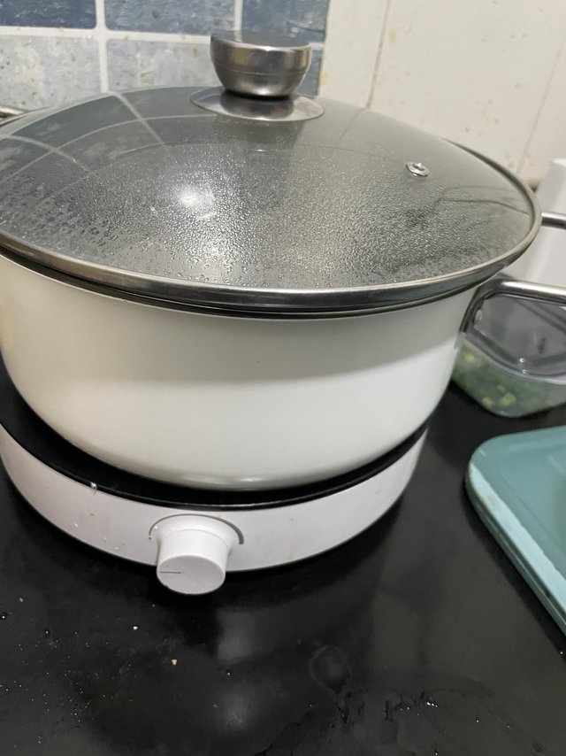 这款电磁炉很适合在外租房的小伙伴