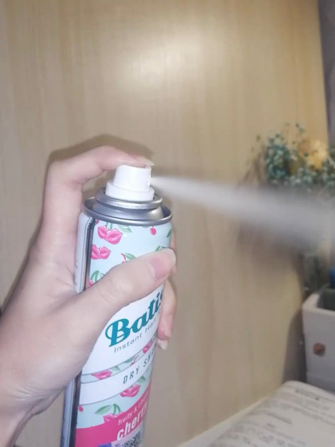碧缇丝蓬松粉