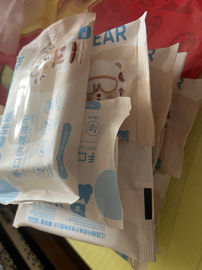 嘟咔熊纸品湿巾