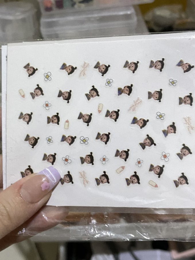 指甲贴片