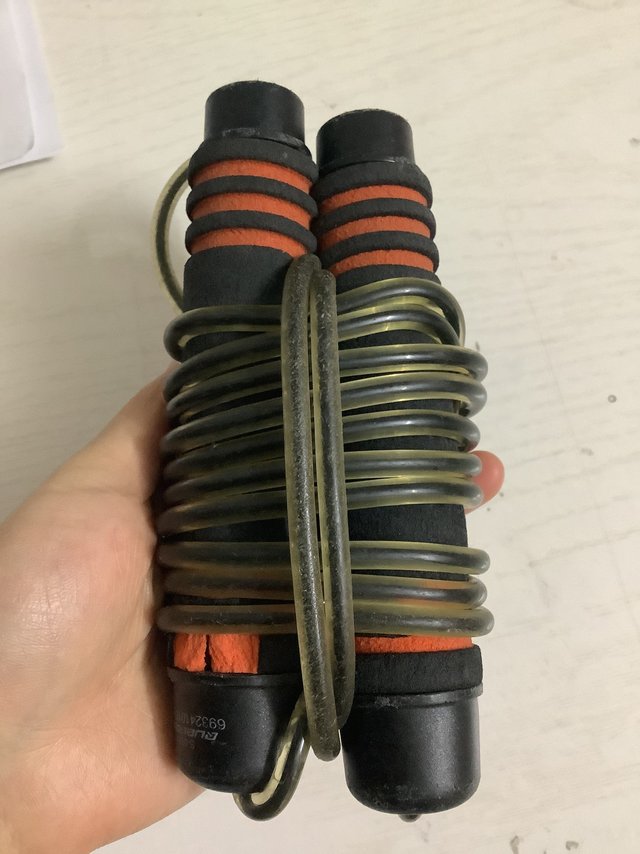 赶快拿起🫴跳绳一起运动吧！